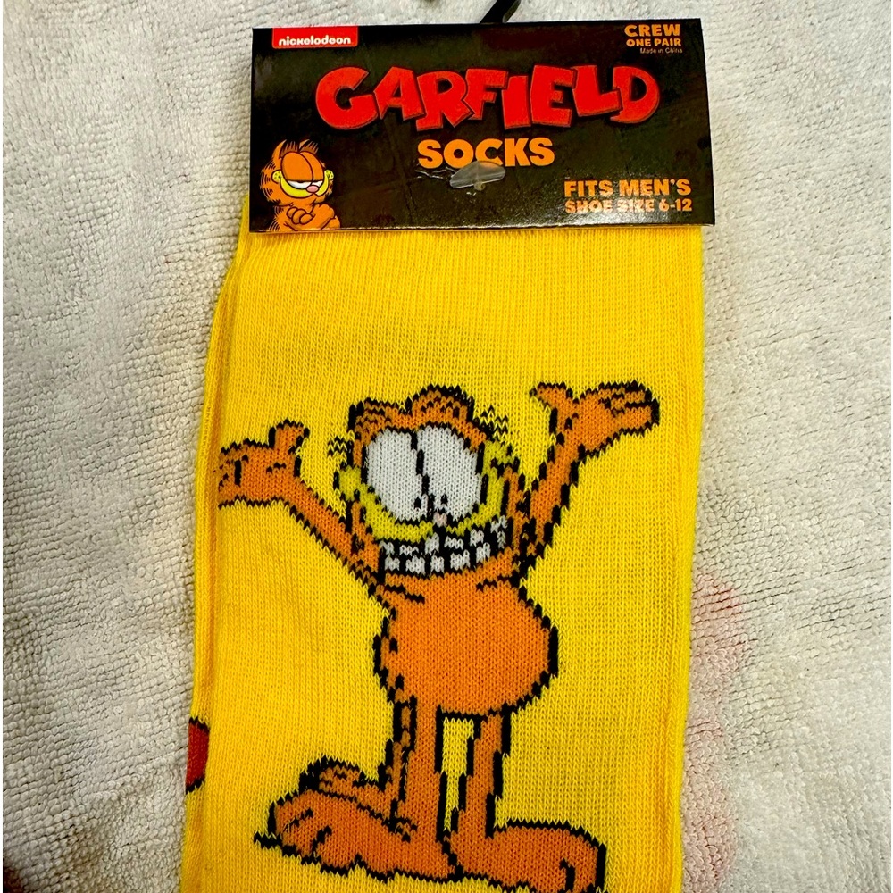 Lovable Garfield socks